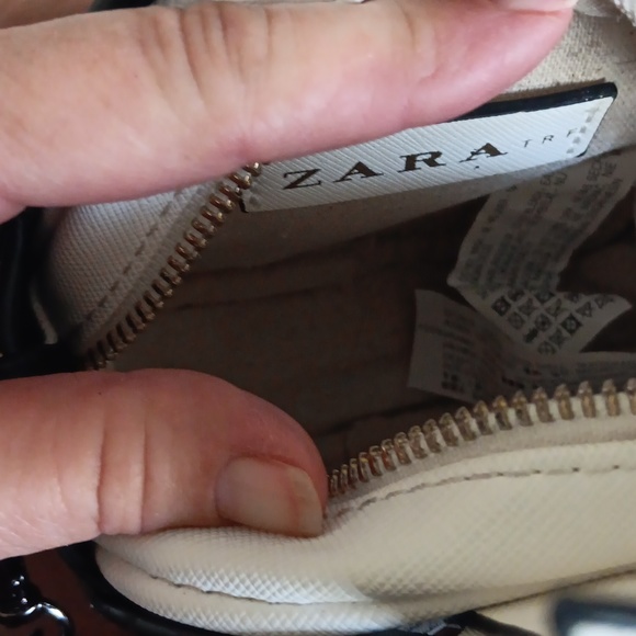 ZARA Chic Black and White Pineapple Crossbody Bag - Picture 2 of 3